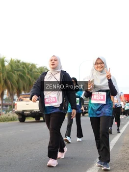 Runner Photo 4385786