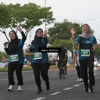 Runner Photo 4385792