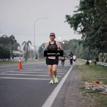 Runner Photo 4385799