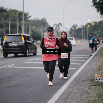 Runner Photo 4385830