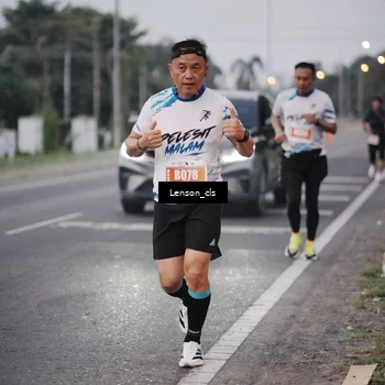 Runner Photo 4385831