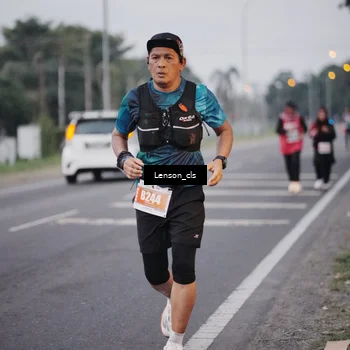 Runner Photo 4385836