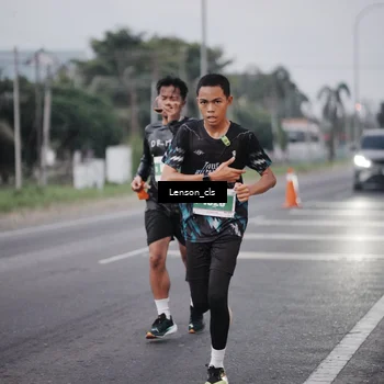 Runner Photo 4385866