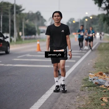 Runner Photo 4385890