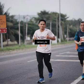 Runner Photo 4385902