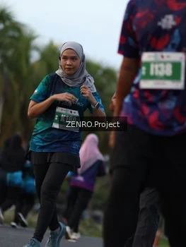 Runner Photo 4385924