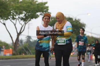 Runner Photo 4385930