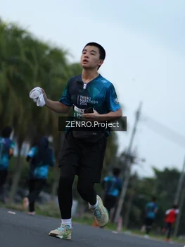 Runner Photo 4385936