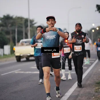 Runner Photo 4385950
