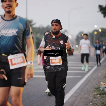 Runner Photo 4385954