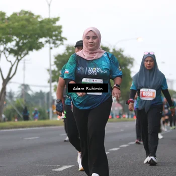 Runner Photo 4385970
