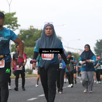 Runner Photo 4385976
