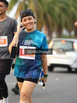 Runner Photo 4386011