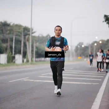 Runner Photo 4386012
