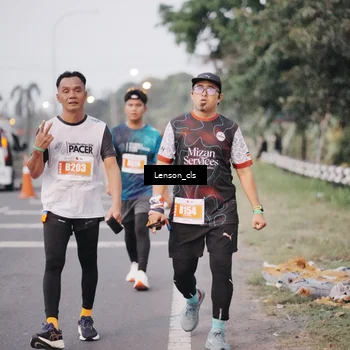 Runner Photo 4386015