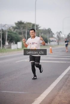 Runner Photo 4386039