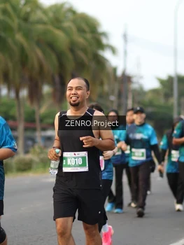 Runner Photo 4386065