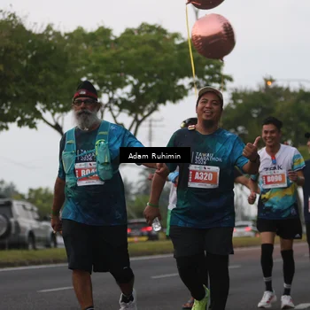Runner Photo 4386082