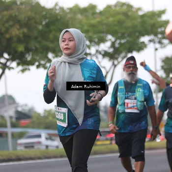 Runner Photo 4386088
