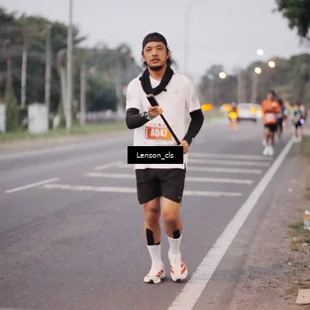 Runner Photo 4386096