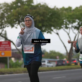 Runner Photo 4386105