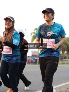Runner Photo 4386113