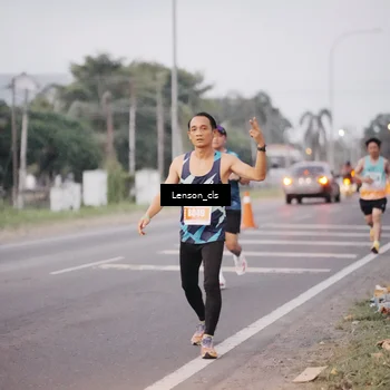 Runner Photo 4386140