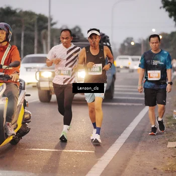 Runner Photo 4386205