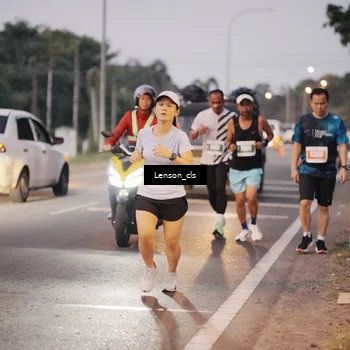 Runner Photo 4386214