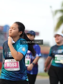 Runner Photo 4386228