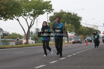 Runner Photo 4386243