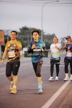 Runner Photo 4386260
