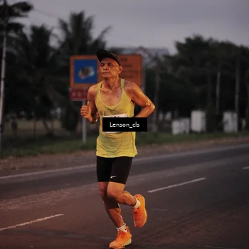 Runner Photo 4386307