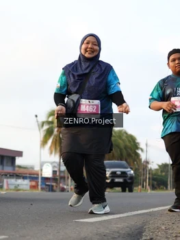 Runner Photo 4386319