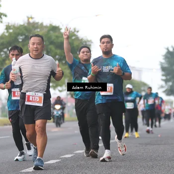Runner Photo 4386333