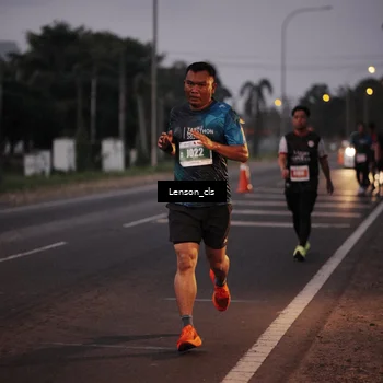 Runner Photo 4386339