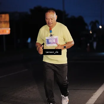Runner Photo 4386374