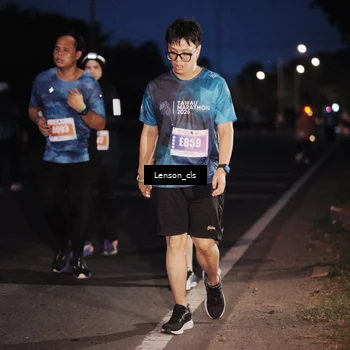 Runner Photo 4386384