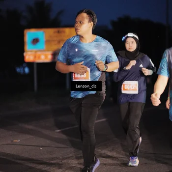 Runner Photo 4386392