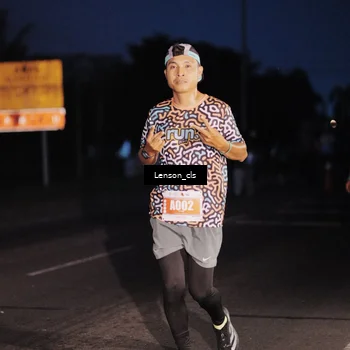 Runner Photo 4386413