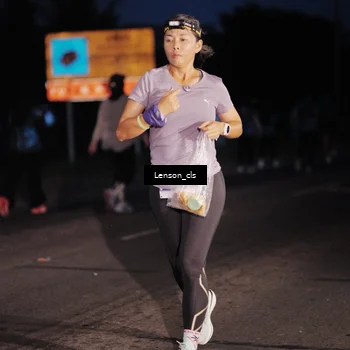 Runner Photo 4386417