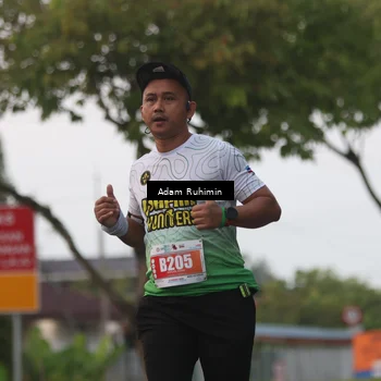 Runner Photo 4386420