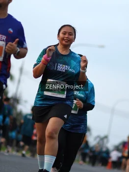 Runner Photo 4386434
