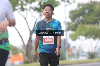Runner Photo 4386444
