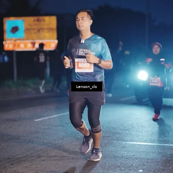 Runner Photo 4386463