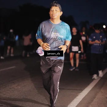 Runner Photo 4386478