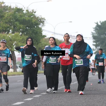 Runner Photo 4386490
