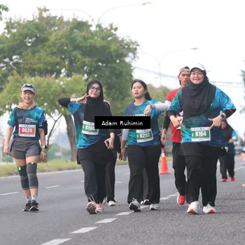 Runner Photo 4386499