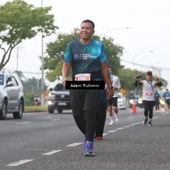 Runner Photo 4386518