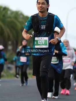 Runner Photo 4386556